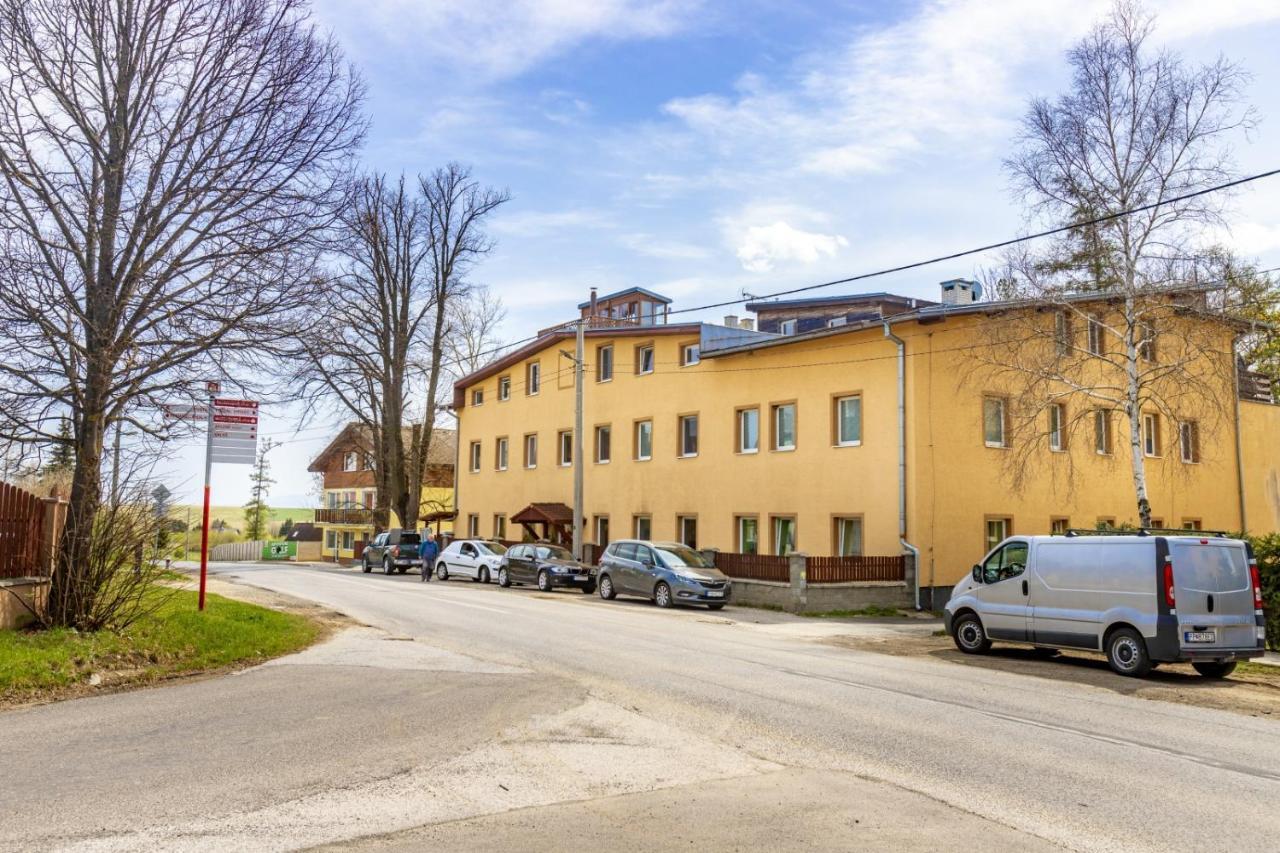 Veľký Slavkov Apartman Theo מראה חיצוני תמונה