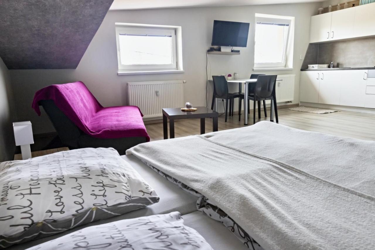 Veľký Slavkov Apartman Theo מראה חיצוני תמונה